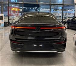 تۆیۆتا کراون